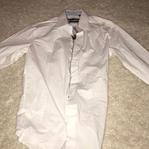 Men’s white button down
